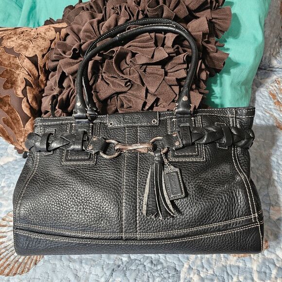 Near Vintage Coach Hamptons Carryall Tote Satchel in Black Pebbled Leather - Picture 1 of 8